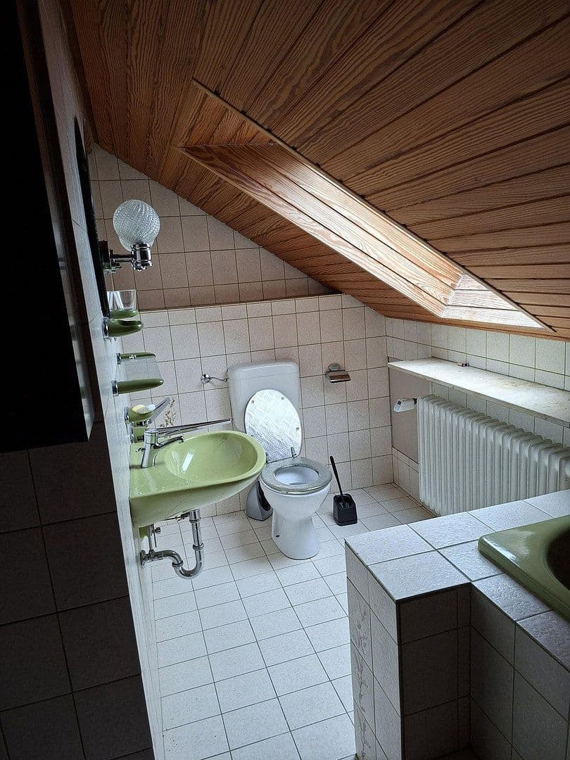 Predaj domu 186 m², pozemok 558 m², Königsbrunn, Bavorsko Predaj domu 186 m², pozemok 558 m², Königsbrunn, Bavorsko