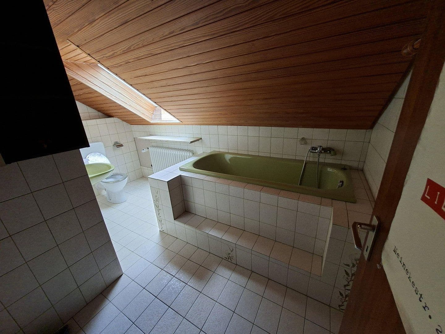 Predaj domu 186 m², pozemok 558 m², Königsbrunn, Bavorsko Predaj domu 186 m², pozemok 558 m², Königsbrunn, Bavorsko