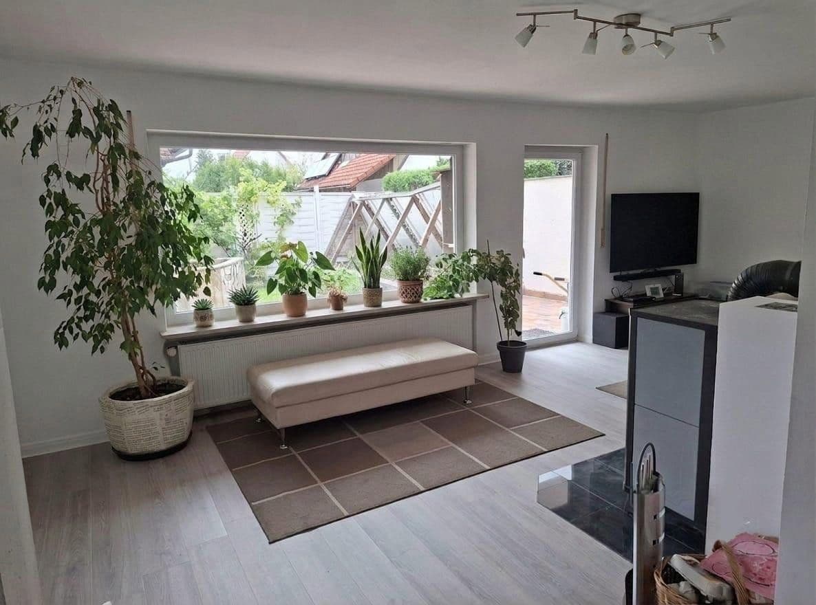 Predaj domu 186 m², pozemok 558 m², Königsbrunn, Bavorsko Predaj domu 186 m², pozemok 558 m², Königsbrunn, Bavorsko