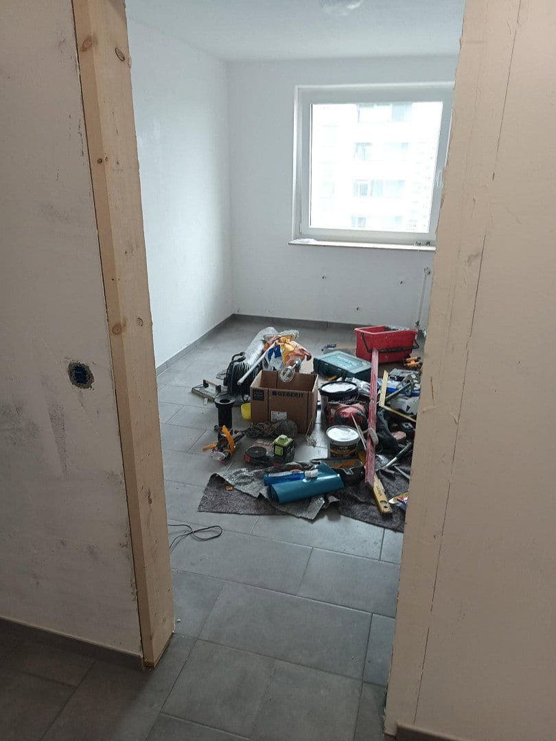 Prenájom bytu 3-izbový 91 m², Im Mainfeld 23, Frankfurt, Hesensko Prenájom bytu 3-izbový 91 m², Im Mainfeld 23, Frankfurt, Hesensko