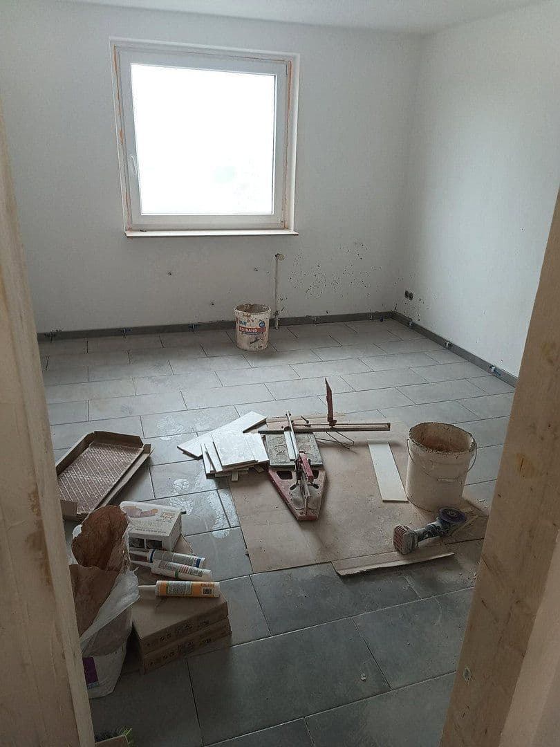 Prenájom bytu 3-izbový 91 m², Im Mainfeld 23, Frankfurt, Hesensko Prenájom bytu 3-izbový 91 m², Im Mainfeld 23, Frankfurt, Hesensko