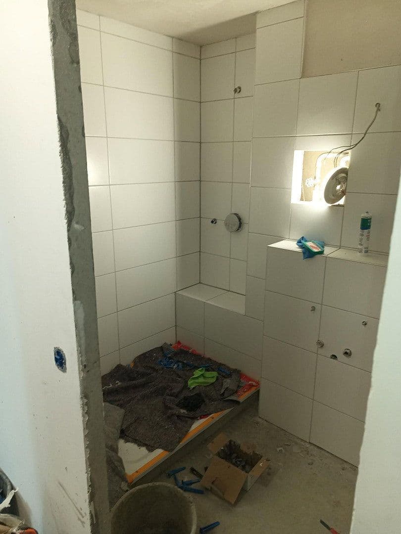 Prenájom bytu 3-izbový 91 m², Im Mainfeld 23, Frankfurt, Hesensko Prenájom bytu 3-izbový 91 m², Im Mainfeld 23, Frankfurt, Hesensko