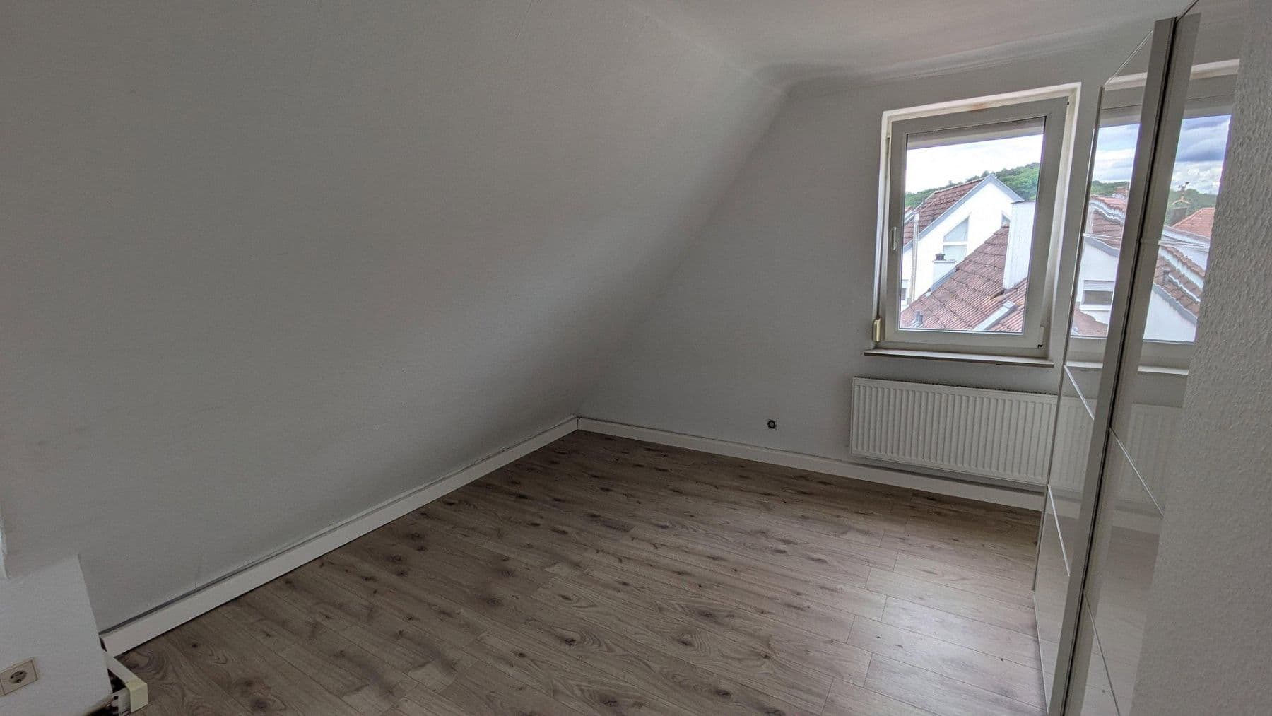 Prenájom bytu 2-izbový 30 m², Rohrackerstraße 317, Stuttgart, Bádensko-Wurttembersko Prenájom bytu 2-izbový 30 m², Rohrackerstraße 317, Stuttgart, Bádensko-Wurttembersko