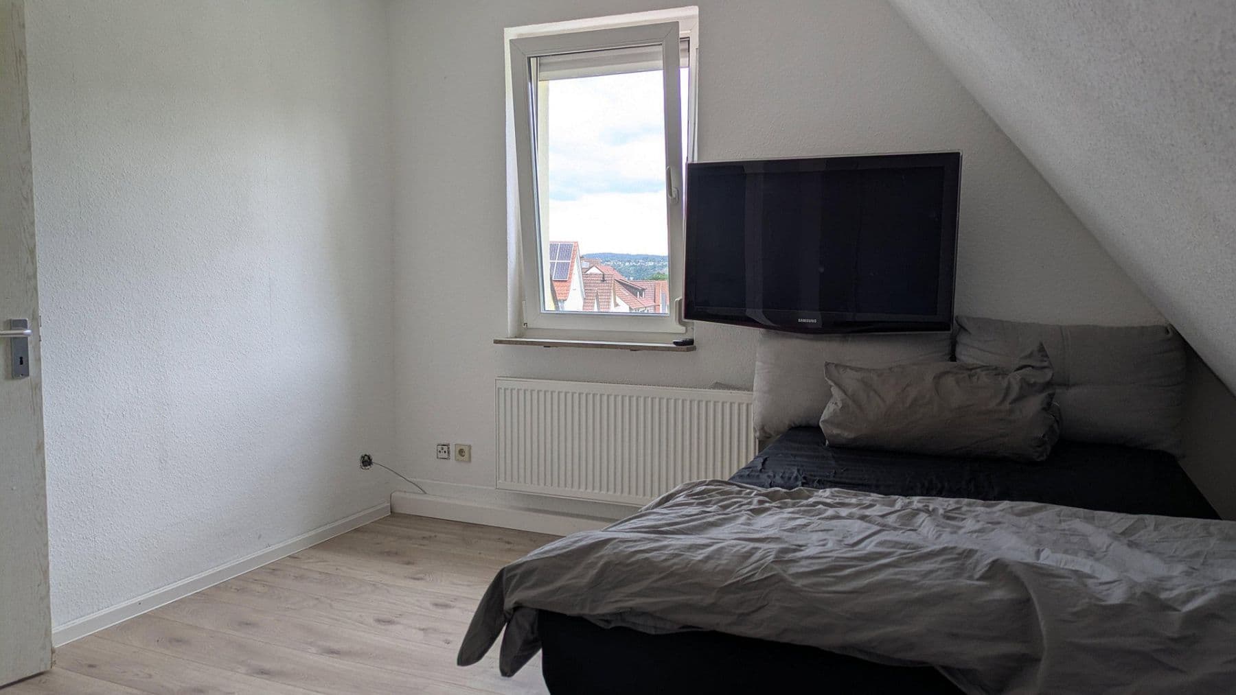 Prenájom bytu 2-izbový 30 m², Rohrackerstraße 317, Stuttgart, Bádensko-Wurttembersko Prenájom bytu 2-izbový 30 m², Rohrackerstraße 317, Stuttgart, Bádensko-Wurttembersko