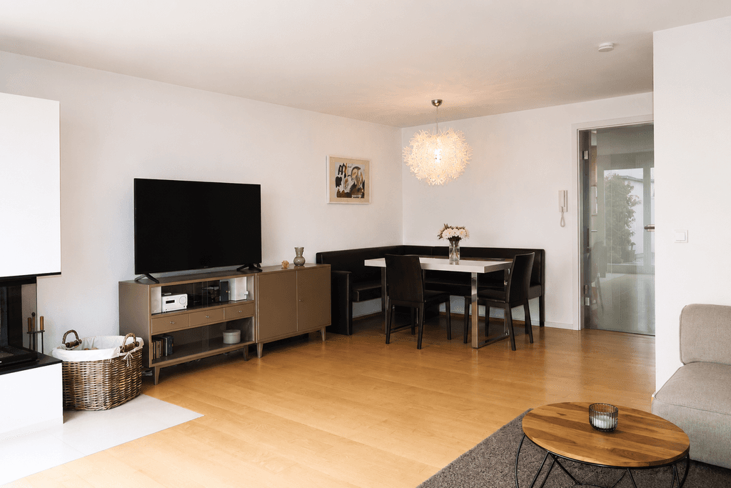 Predaj domu 131 m², pozemok 138 m², Großbottwar, Bádensko-Wurttembersko Predaj domu 131 m², pozemok 138 m², Großbottwar, Bádensko-Wurttembersko