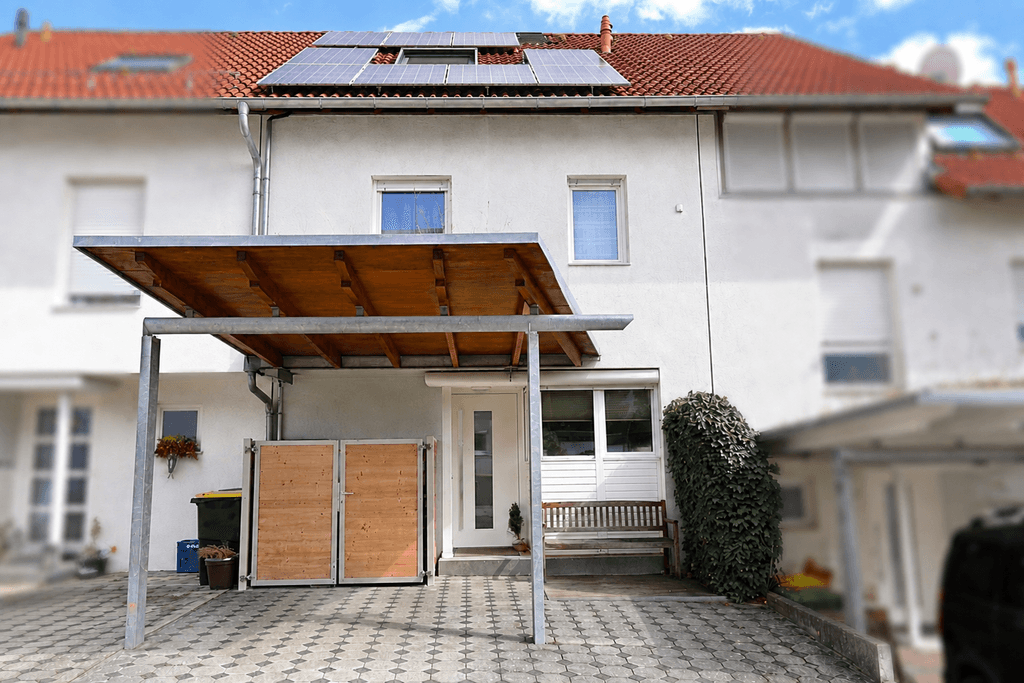 Predaj domu 131 m², pozemok 138 m², Großbottwar, Bádensko-Wurttembersko Predaj domu 131 m², pozemok 138 m², Großbottwar, Bádensko-Wurttembersko