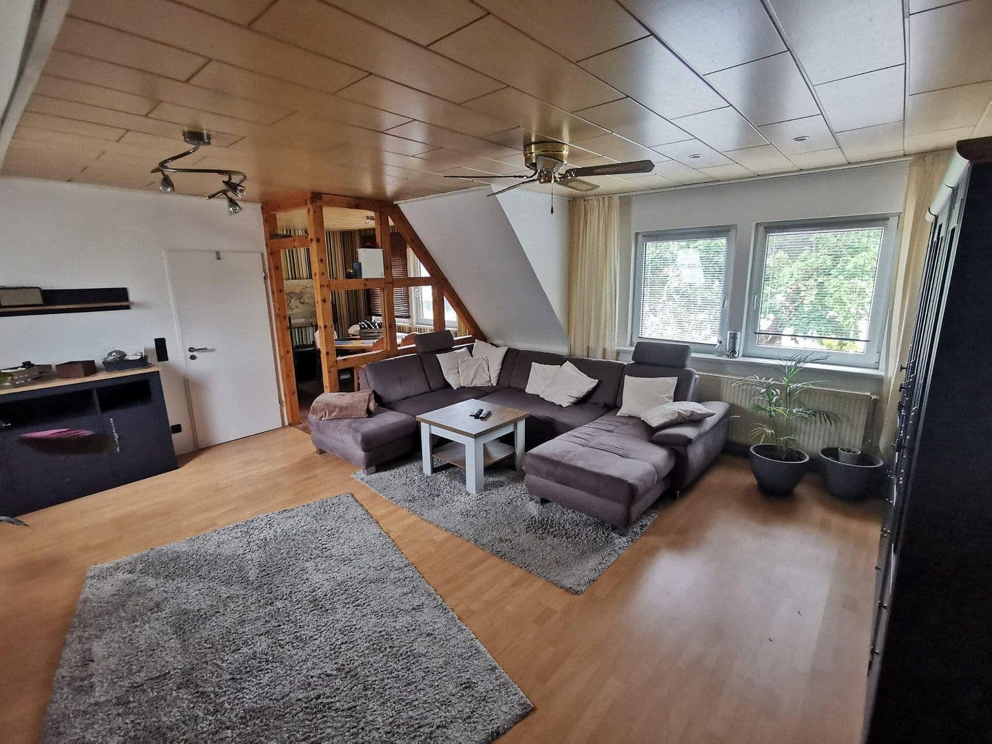 Predaj domu 196 m², pozemok 1.104 m², Munster, Dolné Sasko Predaj domu 196 m², pozemok 1.104 m², Munster, Dolné Sasko