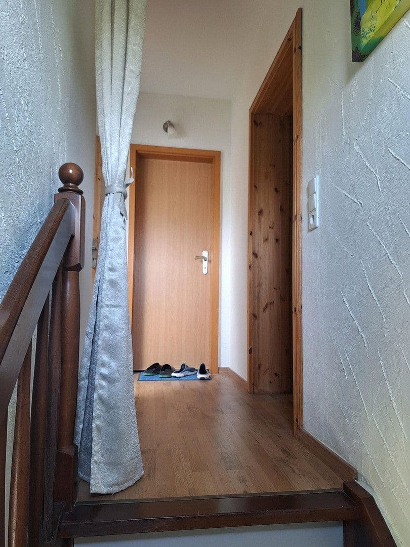 Predaj domu 240 m², pozemok 800 m², Trinkbornstrasse 15, Waldsolms, Hesensko Predaj domu 240 m², pozemok 800 m², Trinkbornstrasse 15, Waldsolms, Hesensko