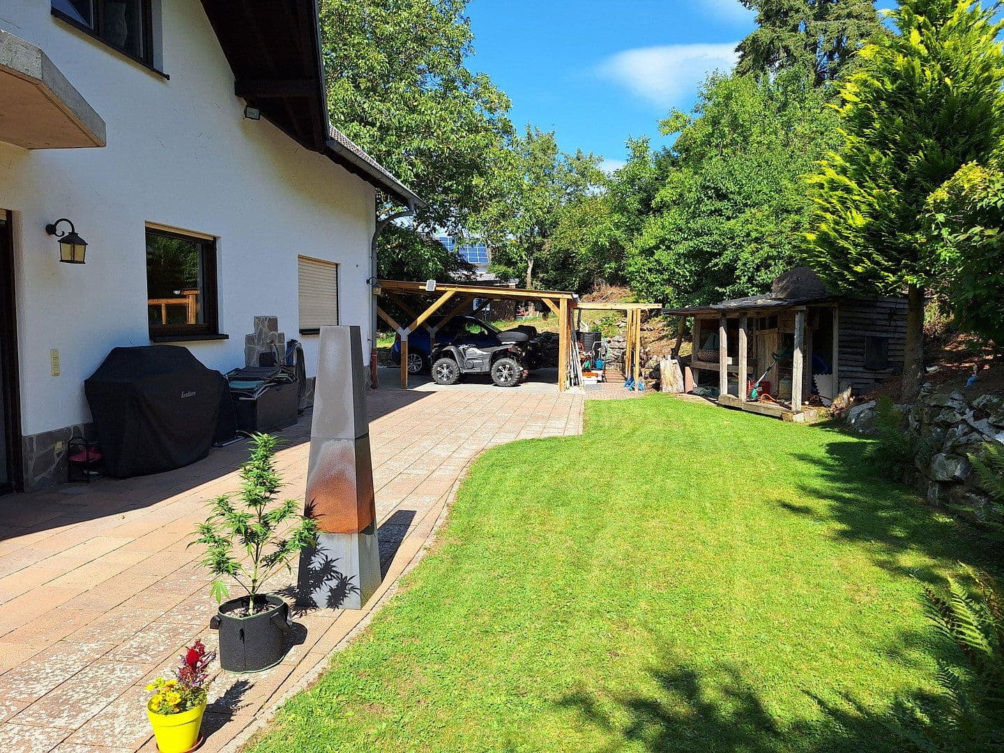 Predaj domu 240 m², pozemok 800 m², Trinkbornstrasse 15, Waldsolms, Hesensko Predaj domu 240 m², pozemok 800 m², Trinkbornstrasse 15, Waldsolms, Hesensko