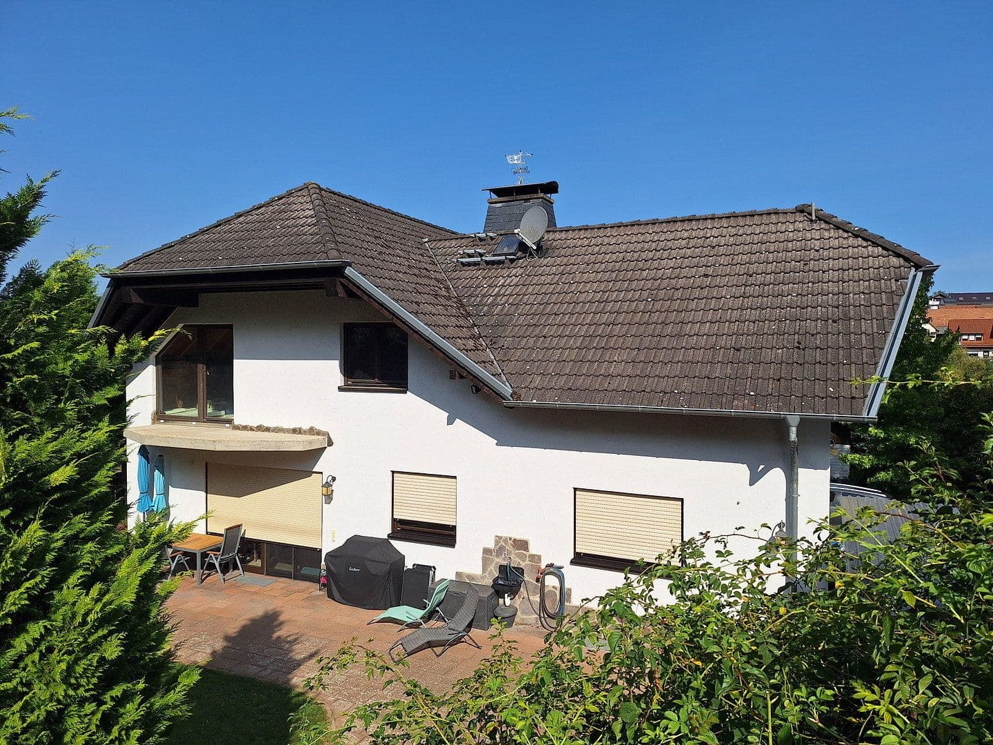 Predaj domu 240 m², pozemok 800 m², Trinkbornstrasse 15, Waldsolms, Hesensko Predaj domu 240 m², pozemok 800 m², Trinkbornstrasse 15, Waldsolms, Hesensko