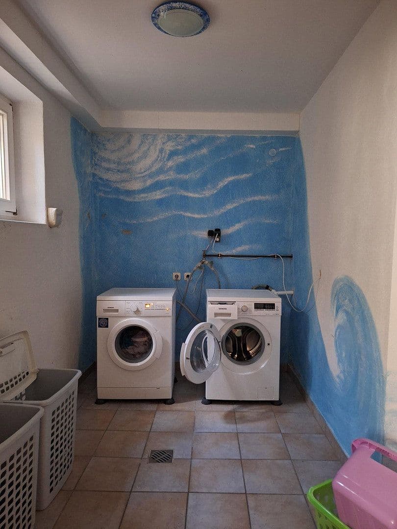Predaj domu 240 m², pozemok 800 m², Trinkbornstrasse 15, Waldsolms, Hesensko Predaj domu 240 m², pozemok 800 m², Trinkbornstrasse 15, Waldsolms, Hesensko