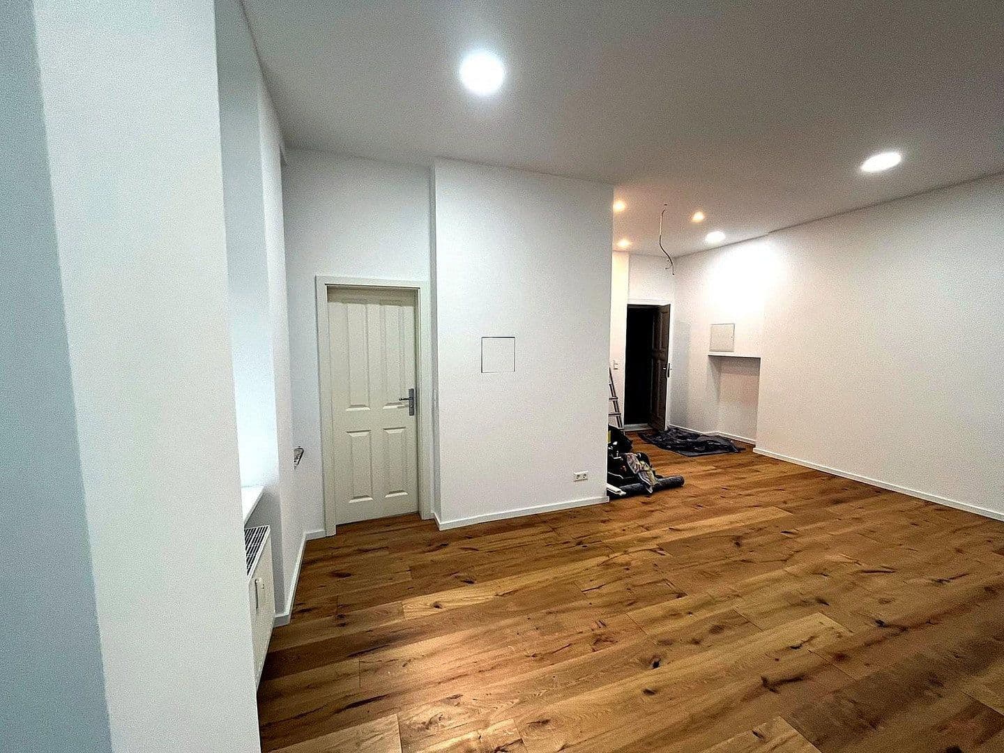Prenájom bytu 1-izbový 42 m², Berlin, Berlín Prenájom bytu 1-izbový 42 m², Berlin, Berlín