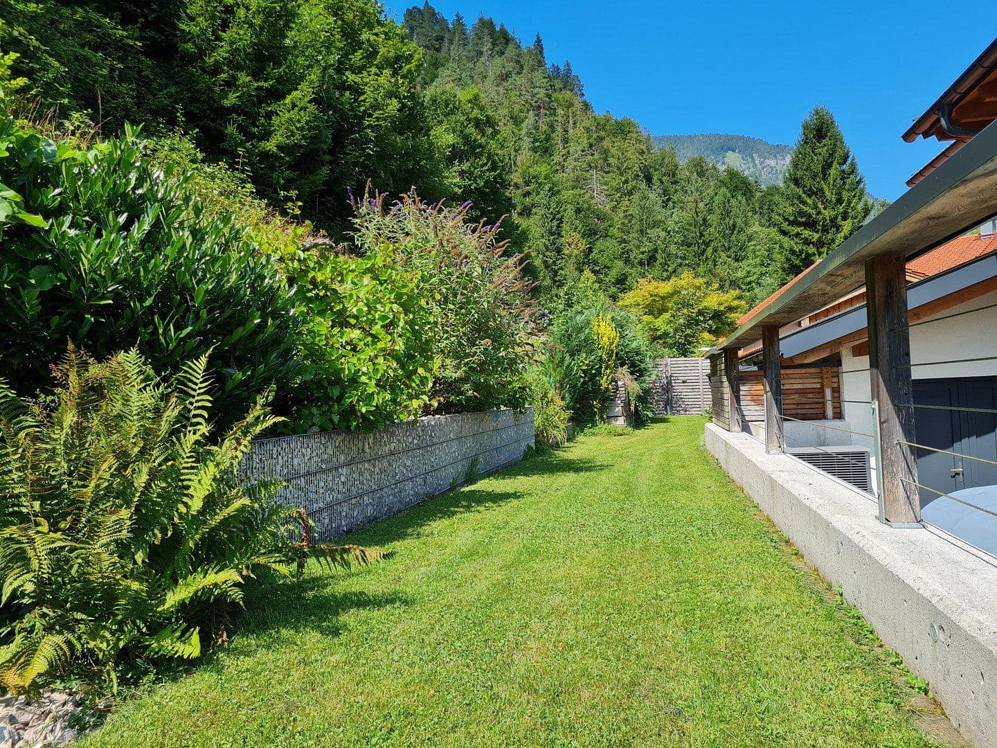 Predaj domu 241 m², pozemok 946 m², Schneizlreuth, Bavorsko Predaj domu 241 m², pozemok 946 m², Schneizlreuth, Bavorsko