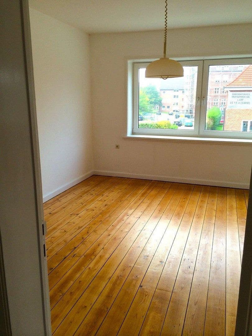 Prenájom bytu 4-izbový 104 m², Mürwiker Strasse 192, Flensburg, Šlezvicko-Holštajnsko Prenájom bytu 4-izbový 104 m², Mürwiker Strasse 192, Flensburg, Šlezvicko-Holštajnsko