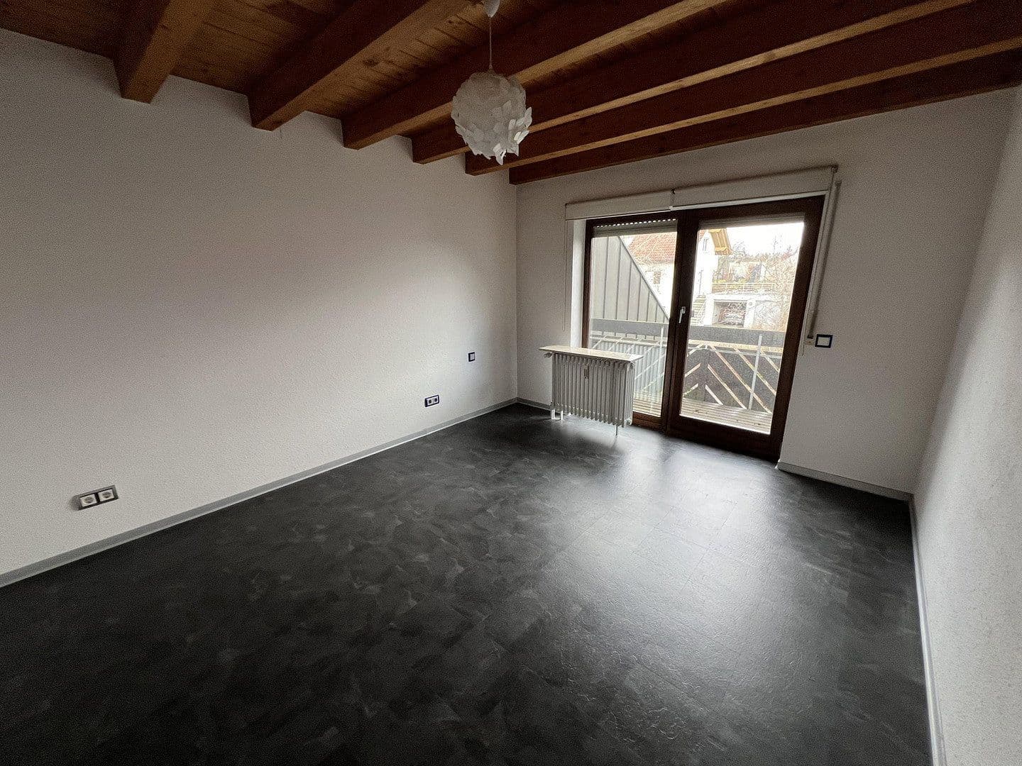 Predaj domu 167 m², pozemok 245 m², Donaueschingen, Bádensko-Wurttembersko Predaj domu 167 m², pozemok 245 m², Donaueschingen, Bádensko-Wurttembersko