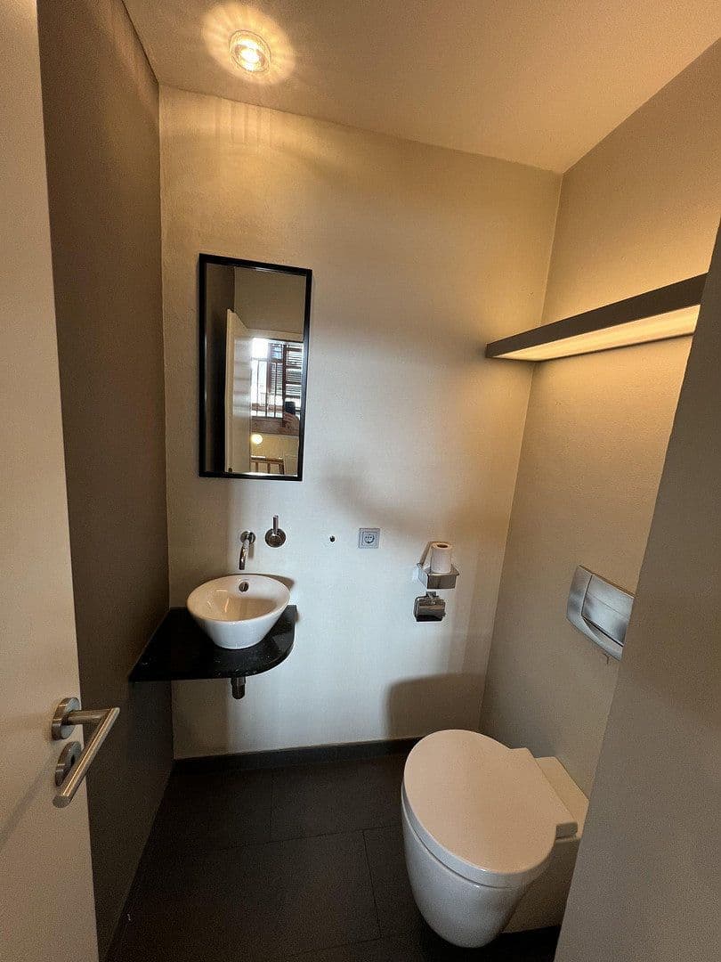 Predaj domu 167 m², pozemok 245 m², Donaueschingen, Bádensko-Wurttembersko Predaj domu 167 m², pozemok 245 m², Donaueschingen, Bádensko-Wurttembersko