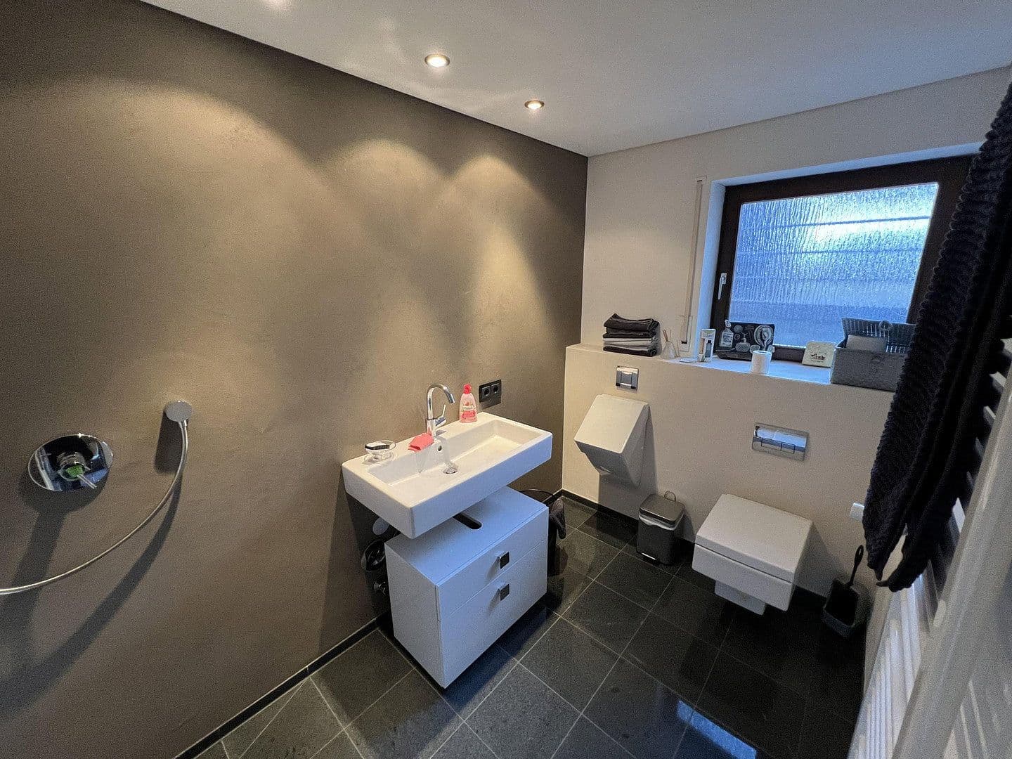 Predaj domu 167 m², pozemok 245 m², Donaueschingen, Bádensko-Wurttembersko Predaj domu 167 m², pozemok 245 m², Donaueschingen, Bádensko-Wurttembersko
