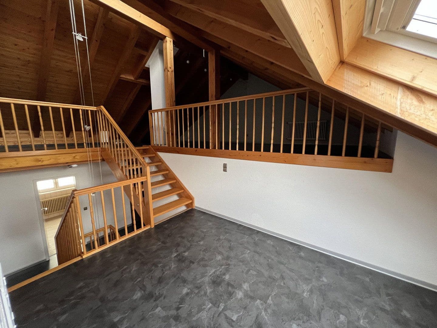 Predaj domu 167 m², pozemok 245 m², Donaueschingen, Bádensko-Wurttembersko Predaj domu 167 m², pozemok 245 m², Donaueschingen, Bádensko-Wurttembersko
