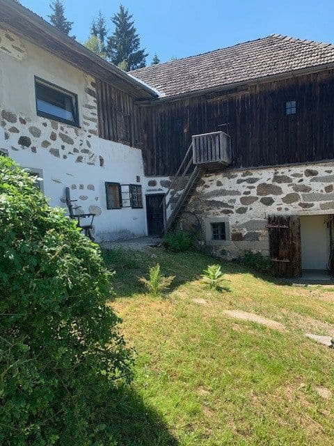 Predaj domu 150 m², pozemok 2.700 m², Vorderweißenbach, Horné Rakúsko Predaj domu 150 m², pozemok 2.700 m², Vorderweißenbach, Horné Rakúsko