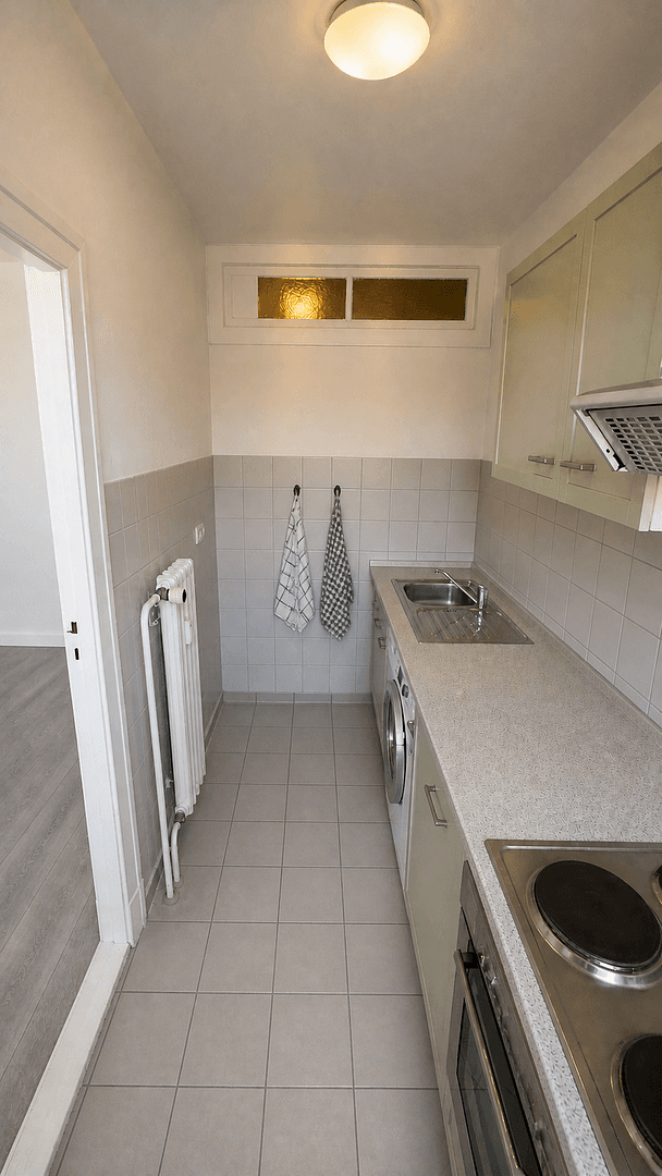Predaj bytu 2-izbový 45 m², Berlin - Schöneberg, Berlín Predaj bytu 2-izbový 45 m², Berlin - Schöneberg, Berlín