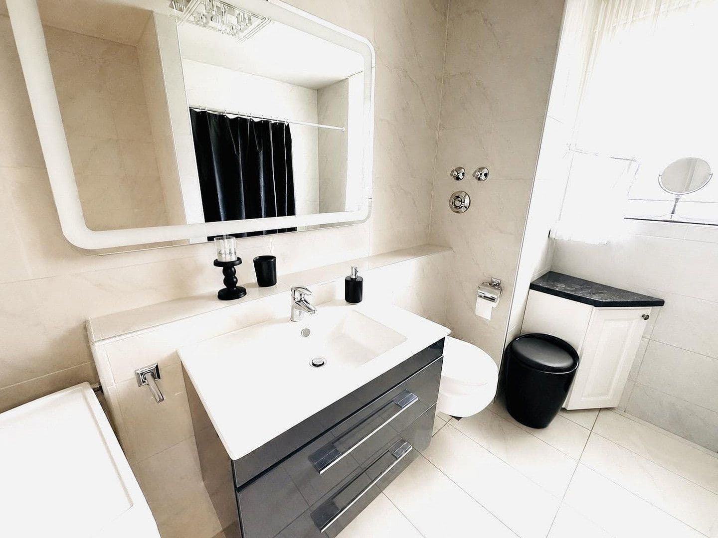 Predaj bytu 2-izbový 70 m², Nürnberg, Bavorsko Predaj bytu 2-izbový 70 m², Nürnberg, Bavorsko