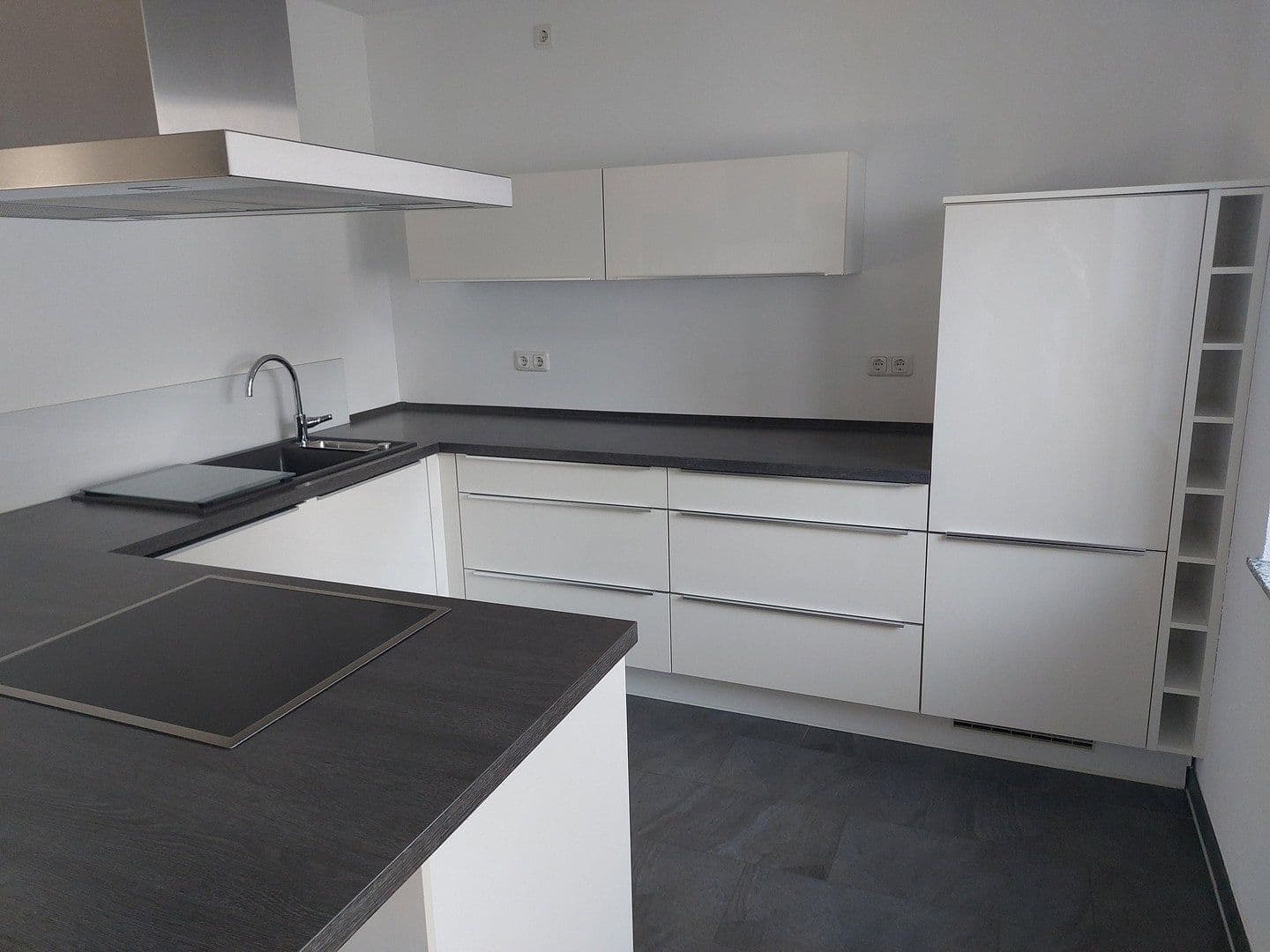 Prenájom bytu 3-izbový 140 m², Keimstr. 17, Langen, Hesensko Prenájom bytu 3-izbový 140 m², Keimstr. 17, Langen, Hesensko