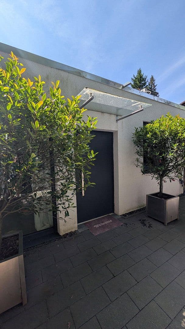 Predaj domu 165 m², pozemok 365 m², Bergisch Gladbach, Severné Porýnie - Westfálsko Predaj domu 165 m², pozemok 365 m², Bergisch Gladbach, Severné Porýnie - Westfálsko