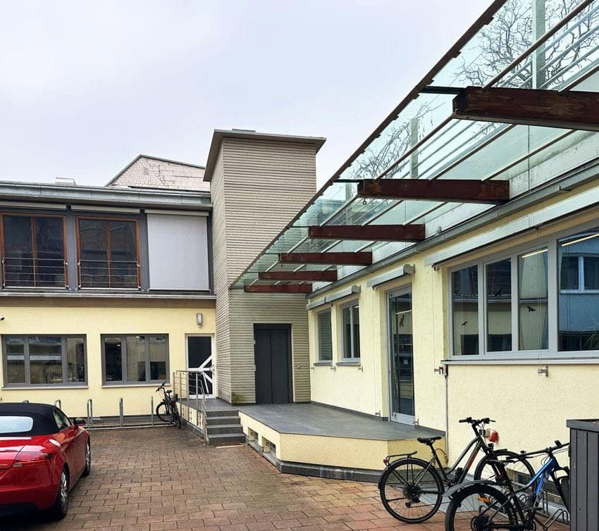 Prenájom kancelárie 1.500 m², Königswarterstraße 44, Fürth, Bavorsko Prenájom kancelárie 1.500 m², Königswarterstraße 44, Fürth, Bavorsko
