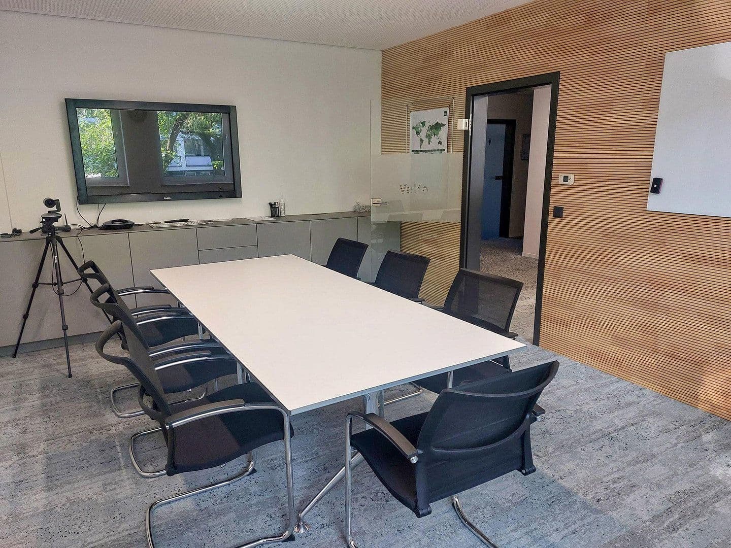 Prenájom kancelárie 1.500 m², Königswarterstraße 44, Fürth, Bavorsko Prenájom kancelárie 1.500 m², Königswarterstraße 44, Fürth, Bavorsko