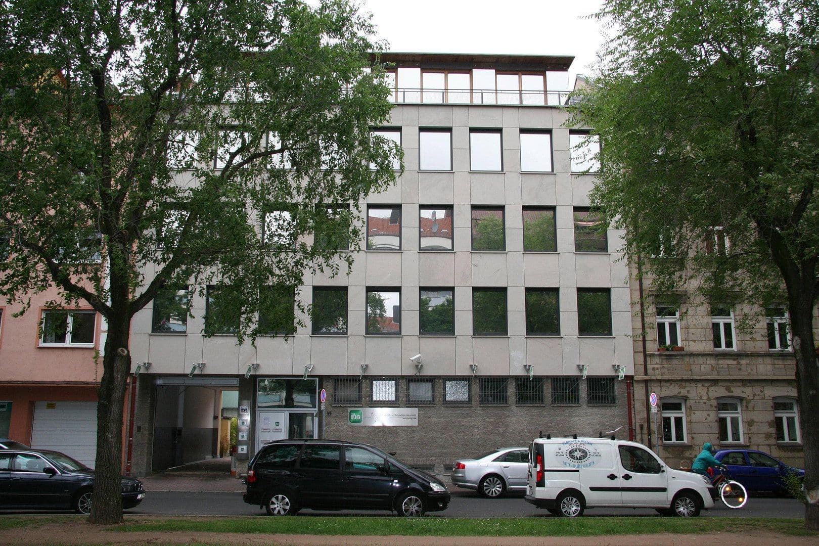 Prenájom kancelárie 1.500 m², Königswarterstraße 44, Fürth, Bavorsko Prenájom kancelárie 1.500 m², Königswarterstraße 44, Fürth, Bavorsko