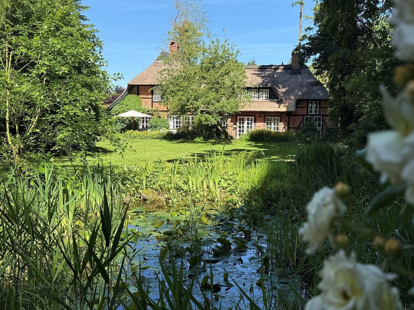 Predaj domu 199 m², pozemok 2.479 m², Lensahn, Šlezvicko-Holštajnsko Predaj domu 199 m², pozemok 2.479 m², Lensahn, Šlezvicko-Holštajnsko