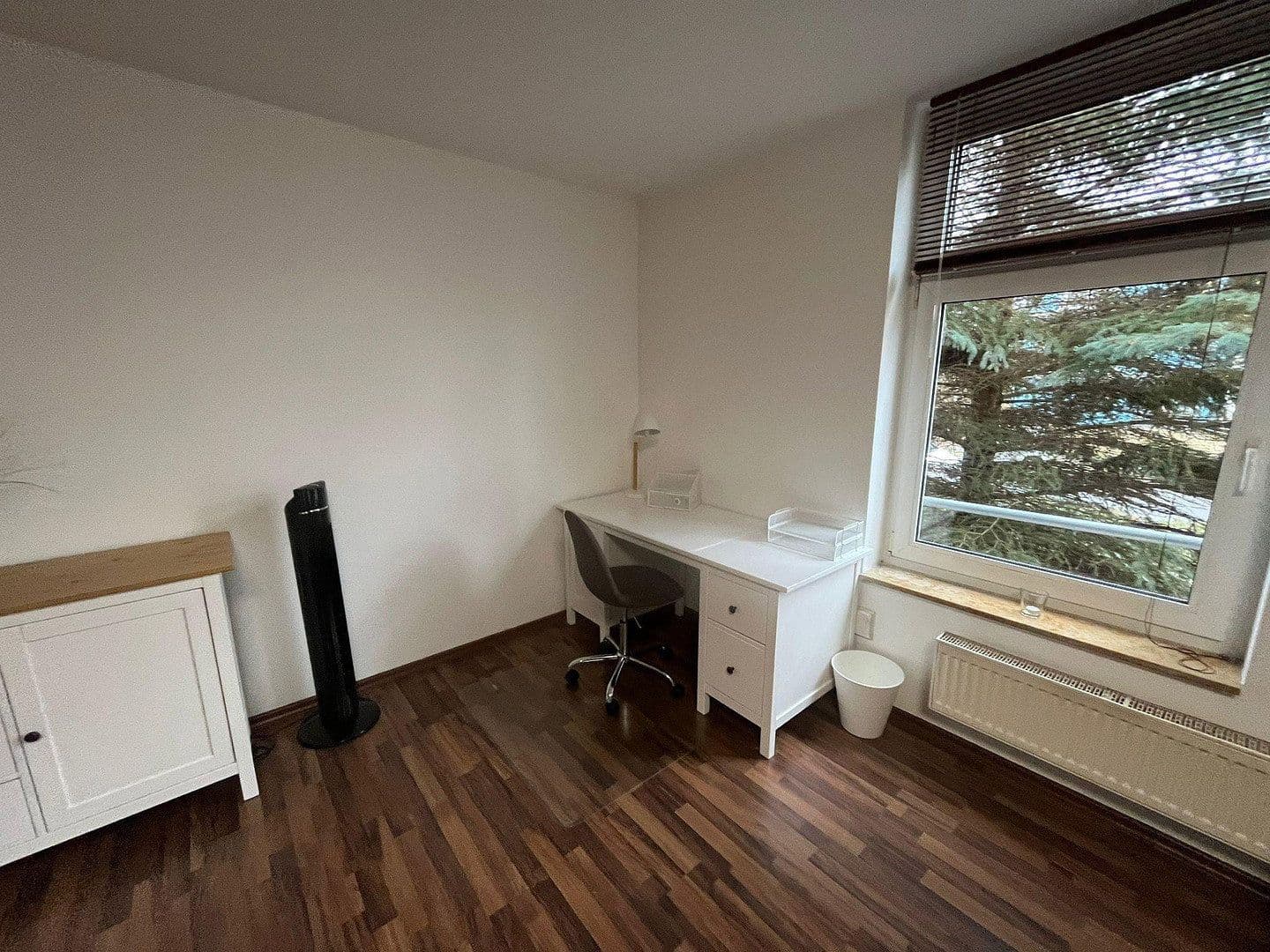 Prenájom bytu 3-izbový 84 m², Am Falkenberg 106, Berlin, Berlín Prenájom bytu 3-izbový 84 m², Am Falkenberg 106, Berlin, Berlín