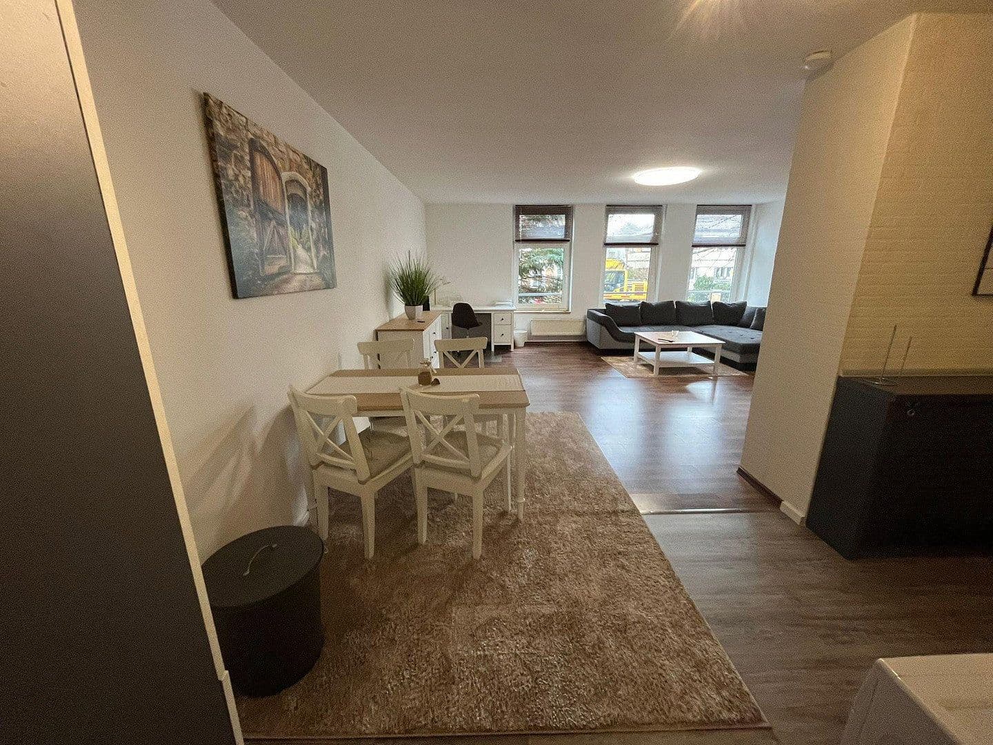 Prenájom bytu 3-izbový 84 m², Am Falkenberg 106, Berlin, Berlín Prenájom bytu 3-izbový 84 m², Am Falkenberg 106, Berlin, Berlín