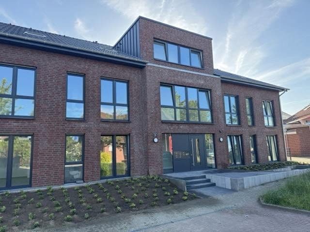 Prenájom bytu 3-izbový 95 m², Olfener Weg 3, Dülmen, Severné Porýnie - Westfálsko Prenájom bytu 3-izbový 95 m², Olfener Weg 3, Dülmen, Severné Porýnie - Westfálsko