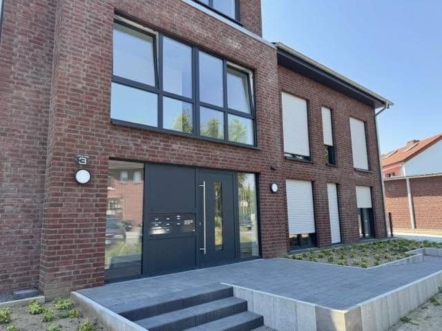 Prenájom bytu 3-izbový 95 m², Olfener Weg 3, Dülmen, Severné Porýnie - Westfálsko Prenájom bytu 3-izbový 95 m², Olfener Weg 3, Dülmen, Severné Porýnie - Westfálsko