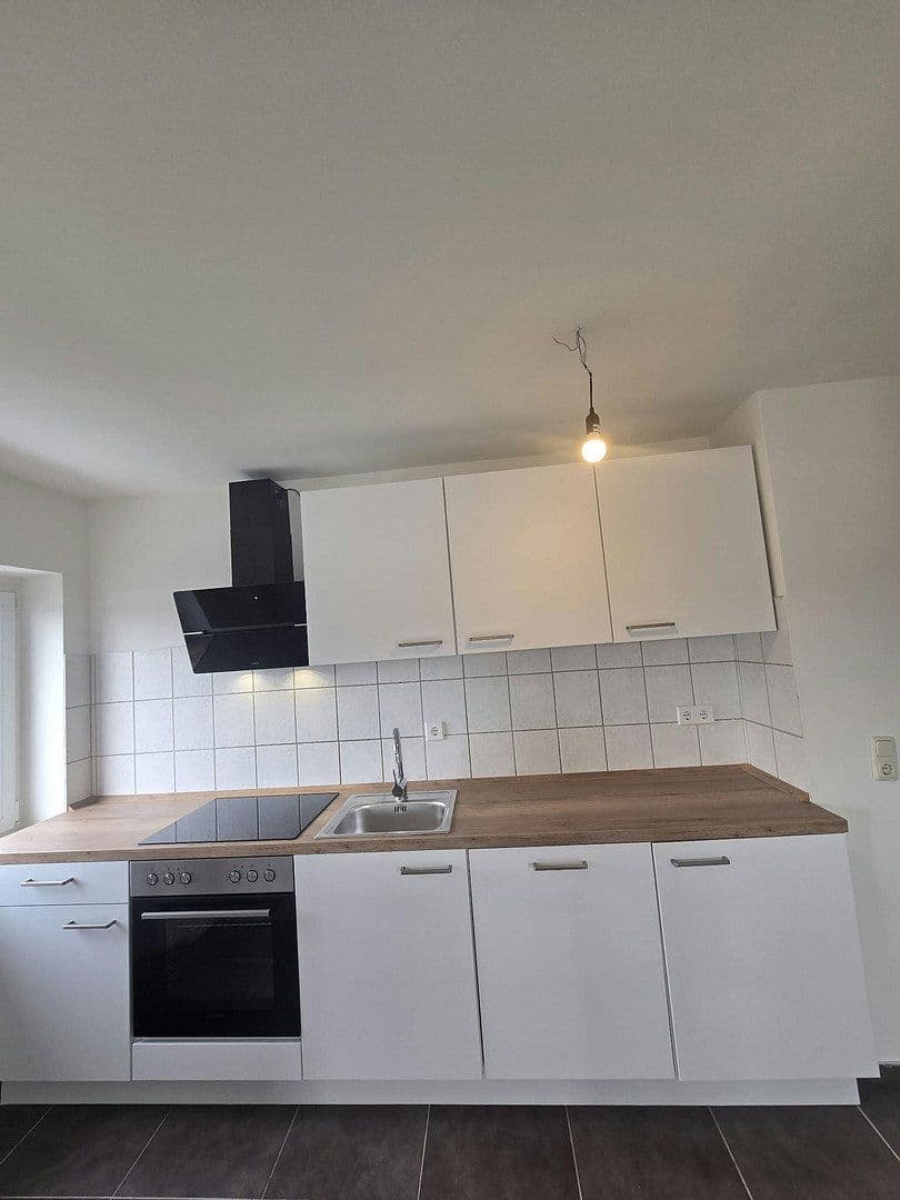 Prenájom bytu 3-izbový 116 m², Ernst-Barlach-Str. 16, Schönberg, Meklenbursko-Predpomoransko Prenájom bytu 3-izbový 116 m², Ernst-Barlach-Str. 16, Schönberg, Meklenbursko-Predpomoransko