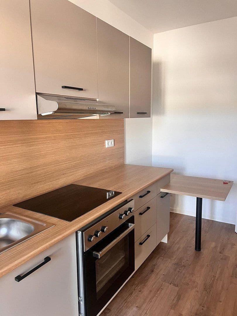 Prenájom bytu 2-izbový 47 m², Streiberstr. 7, Halle, Sasko-Anhaltsko Prenájom bytu 2-izbový 47 m², Streiberstr. 7, Halle, Sasko-Anhaltsko