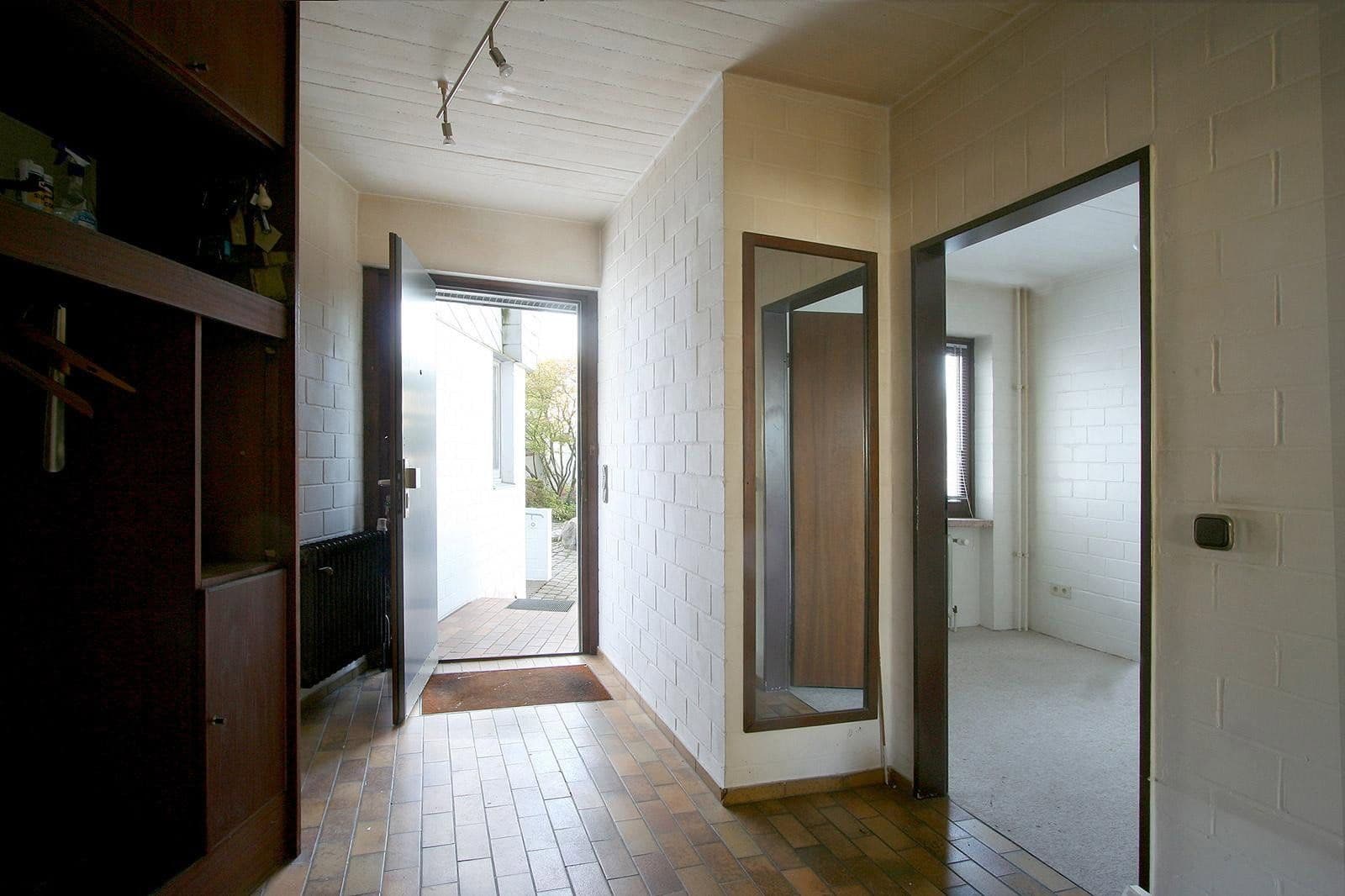 Predaj domu 160 m², pozemok 350 m², Kiel, Šlezvicko-Holštajnsko Predaj domu 160 m², pozemok 350 m², Kiel, Šlezvicko-Holštajnsko