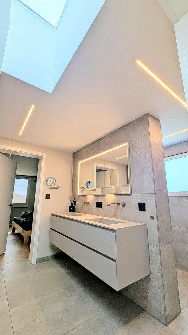 Predaj domu 260 m², pozemok 932 m², Plüderhausen, Bádensko-Wurttembersko Predaj domu 260 m², pozemok 932 m², Plüderhausen, Bádensko-Wurttembersko