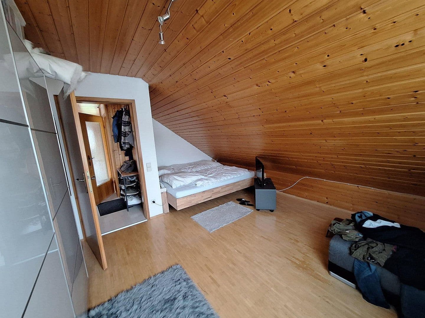 Prenájom bytu 4-izbový 66 m², Oberstenfeld, Bádensko-Wurttembersko Prenájom bytu 4-izbový 66 m², Oberstenfeld, Bádensko-Wurttembersko