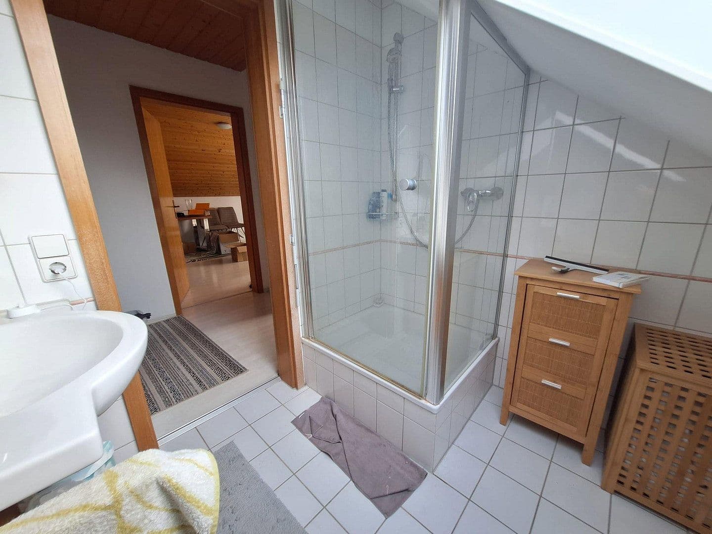 Prenájom bytu 4-izbový 66 m², Oberstenfeld, Bádensko-Wurttembersko Prenájom bytu 4-izbový 66 m², Oberstenfeld, Bádensko-Wurttembersko