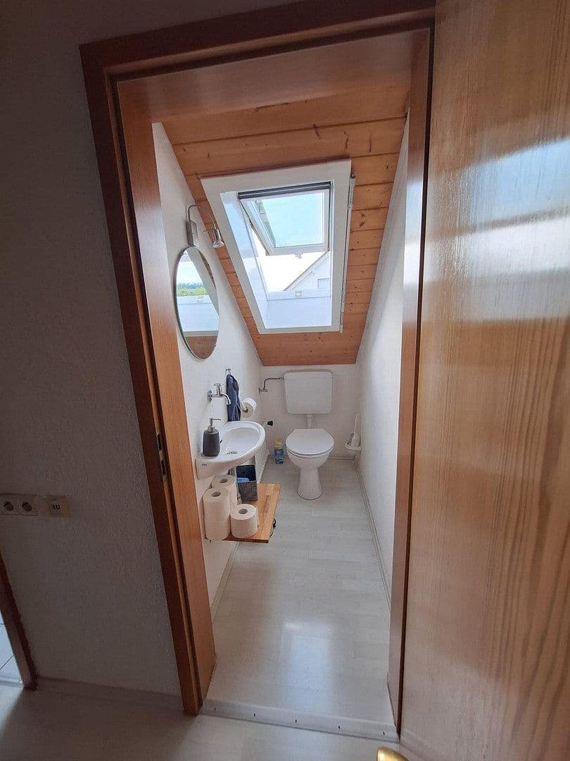 Prenájom bytu 4-izbový 66 m², Oberstenfeld, Bádensko-Wurttembersko Prenájom bytu 4-izbový 66 m², Oberstenfeld, Bádensko-Wurttembersko
