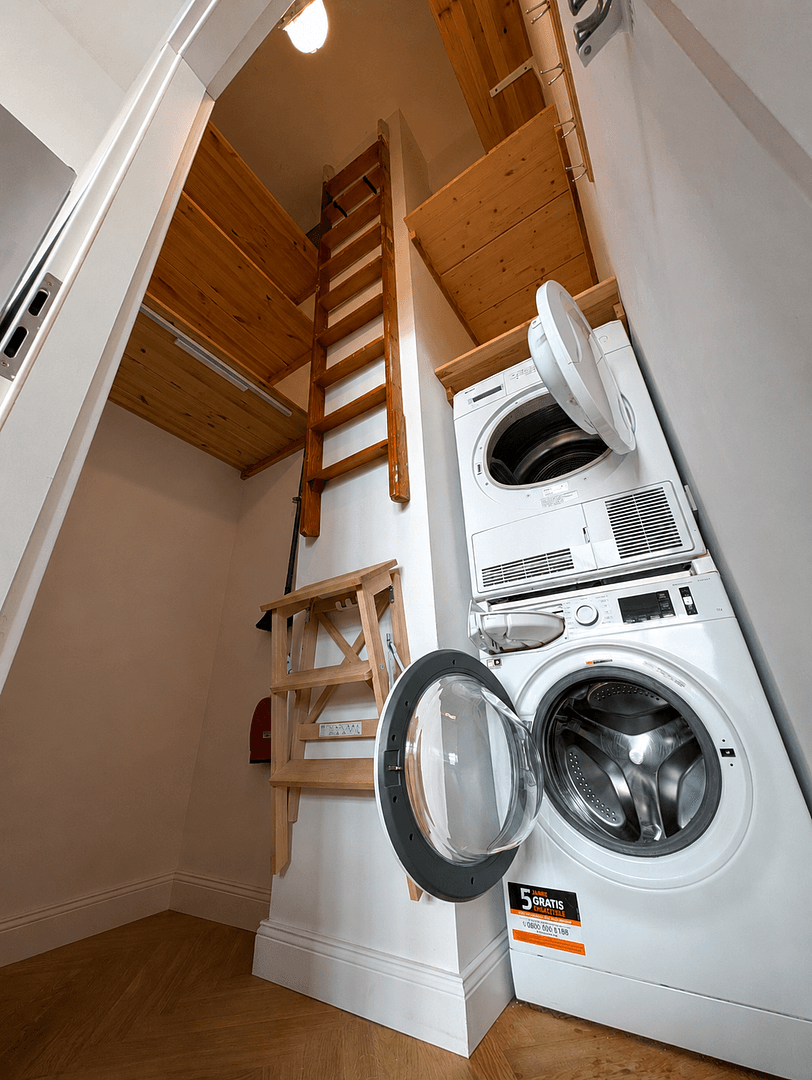 Predaj bytu 3-izbový 80 m², Wilsnacker Str 41, Berlin, Berlín Predaj bytu 3-izbový 80 m², Wilsnacker Str 41, Berlin, Berlín