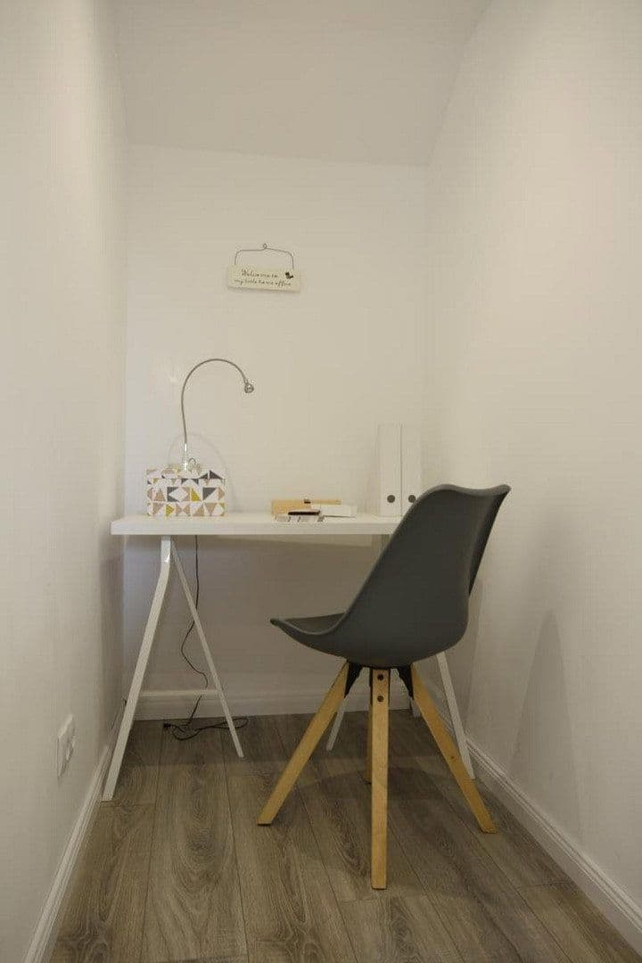 Predaj bytu 6-izbový 128 m², Bahnhofstr. 81, Hauenstein, Porýnie-Falcko Predaj bytu 6-izbový 128 m², Bahnhofstr. 81, Hauenstein, Porýnie-Falcko