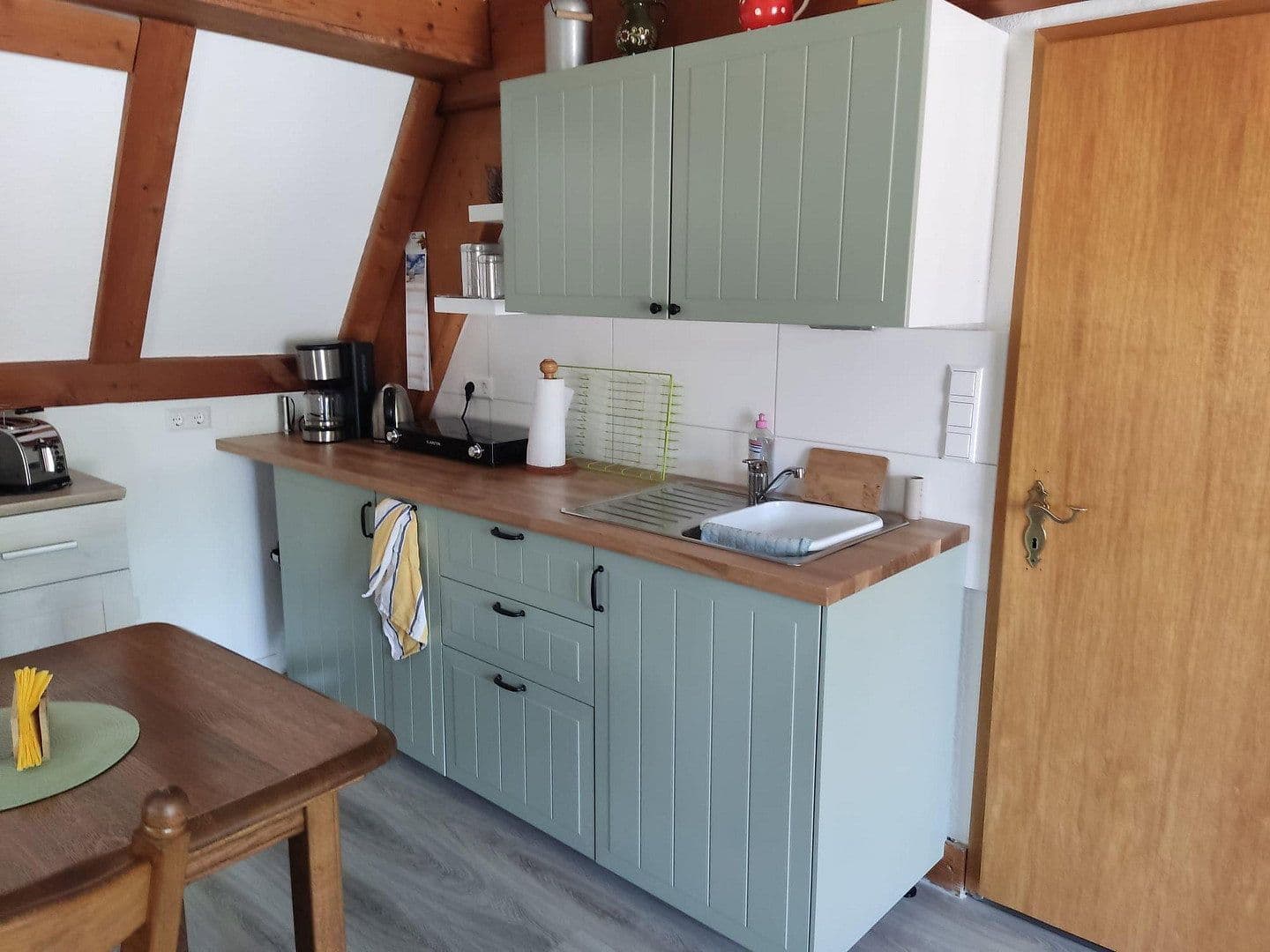 Predaj bytu 6-izbový 128 m², Bahnhofstr. 81, Hauenstein, Porýnie-Falcko Predaj bytu 6-izbový 128 m², Bahnhofstr. 81, Hauenstein, Porýnie-Falcko