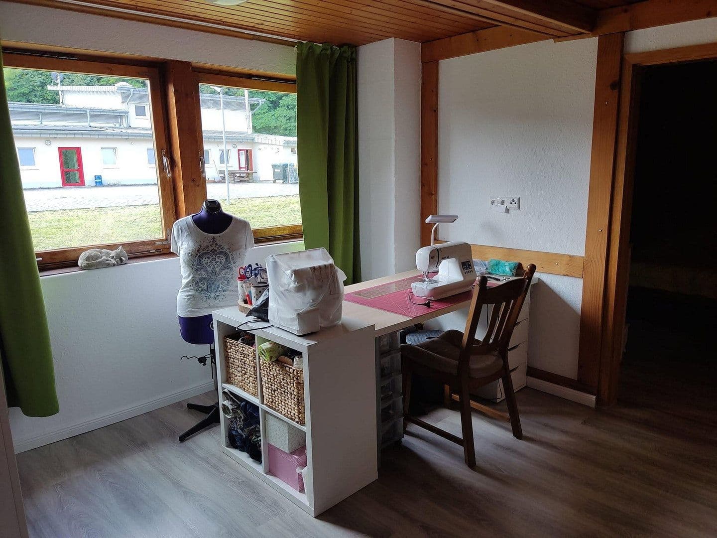 Predaj bytu 6-izbový 128 m², Bahnhofstr. 81, Hauenstein, Porýnie-Falcko Predaj bytu 6-izbový 128 m², Bahnhofstr. 81, Hauenstein, Porýnie-Falcko