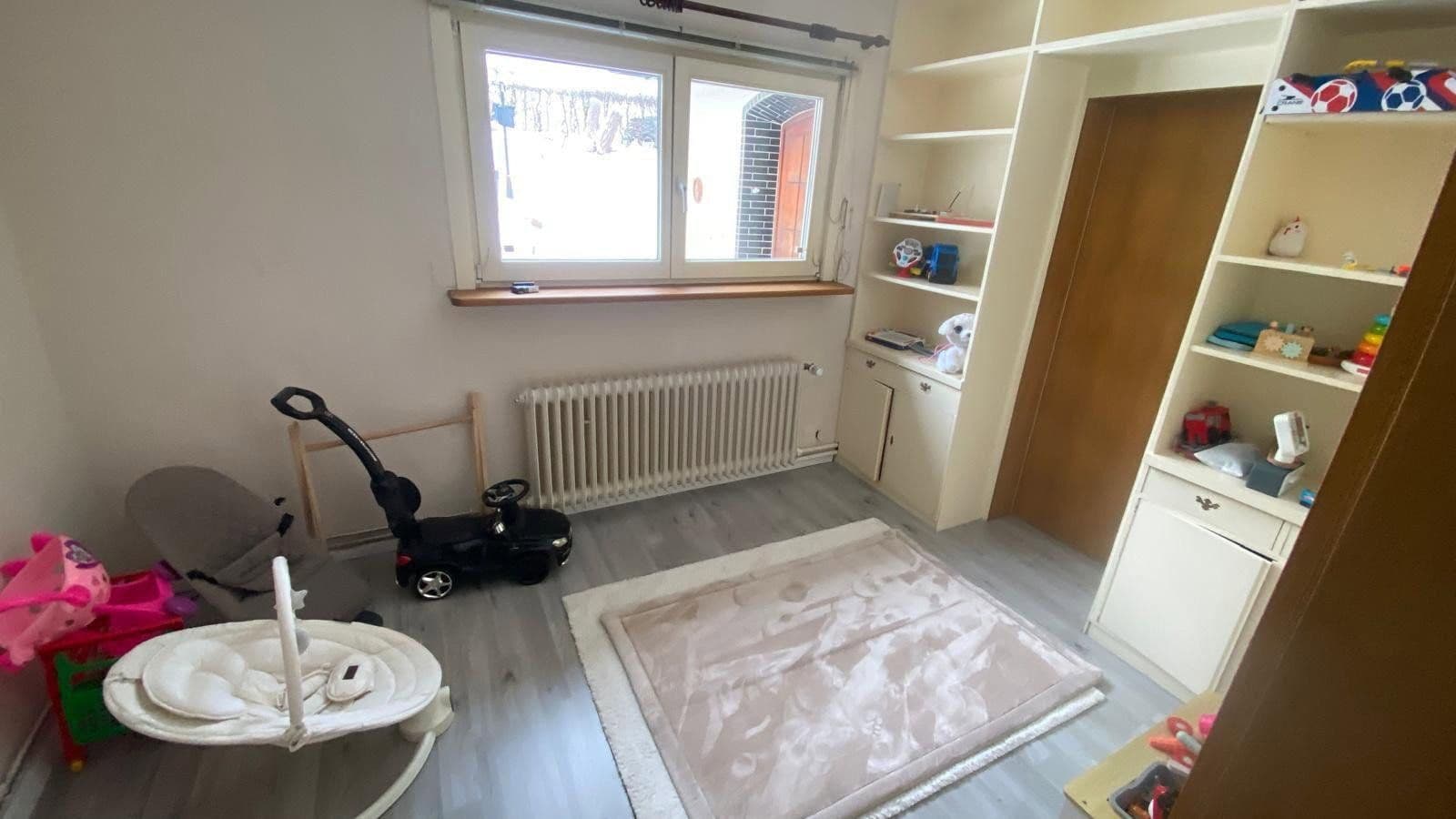 Predaj domu 248 m², pozemok 2.428 m², Bad Schwartau, Šlezvicko-Holštajnsko Predaj domu 248 m², pozemok 2.428 m², Bad Schwartau, Šlezvicko-Holštajnsko