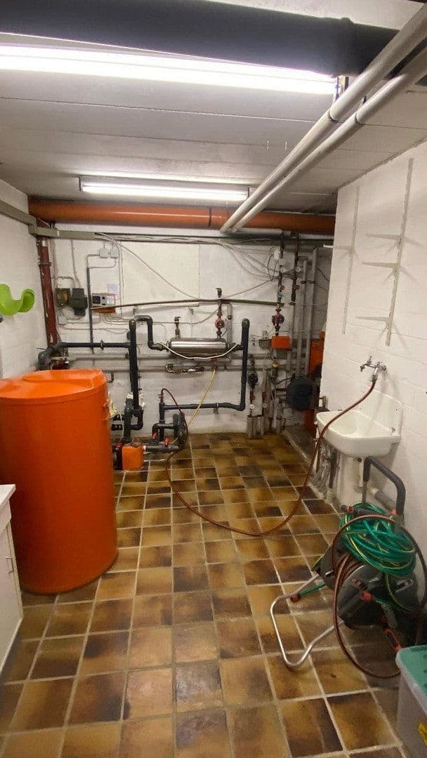 Predaj domu 248 m², pozemok 2.428 m², Bad Schwartau, Šlezvicko-Holštajnsko Predaj domu 248 m², pozemok 2.428 m², Bad Schwartau, Šlezvicko-Holštajnsko
