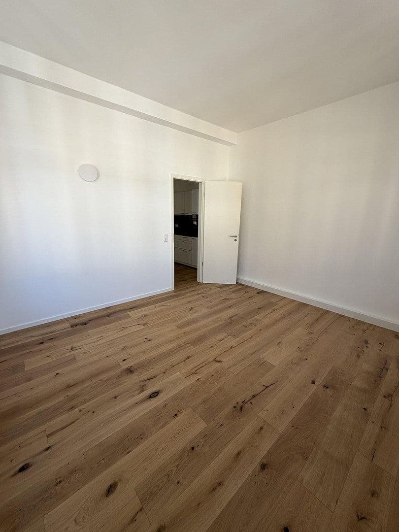 Prenájom bytu 2-izbový 60 m², Rieckestraße 26, Stuttgart, Bádensko-Wurttembersko Prenájom bytu 2-izbový 60 m², Rieckestraße 26, Stuttgart, Bádensko-Wurttembersko