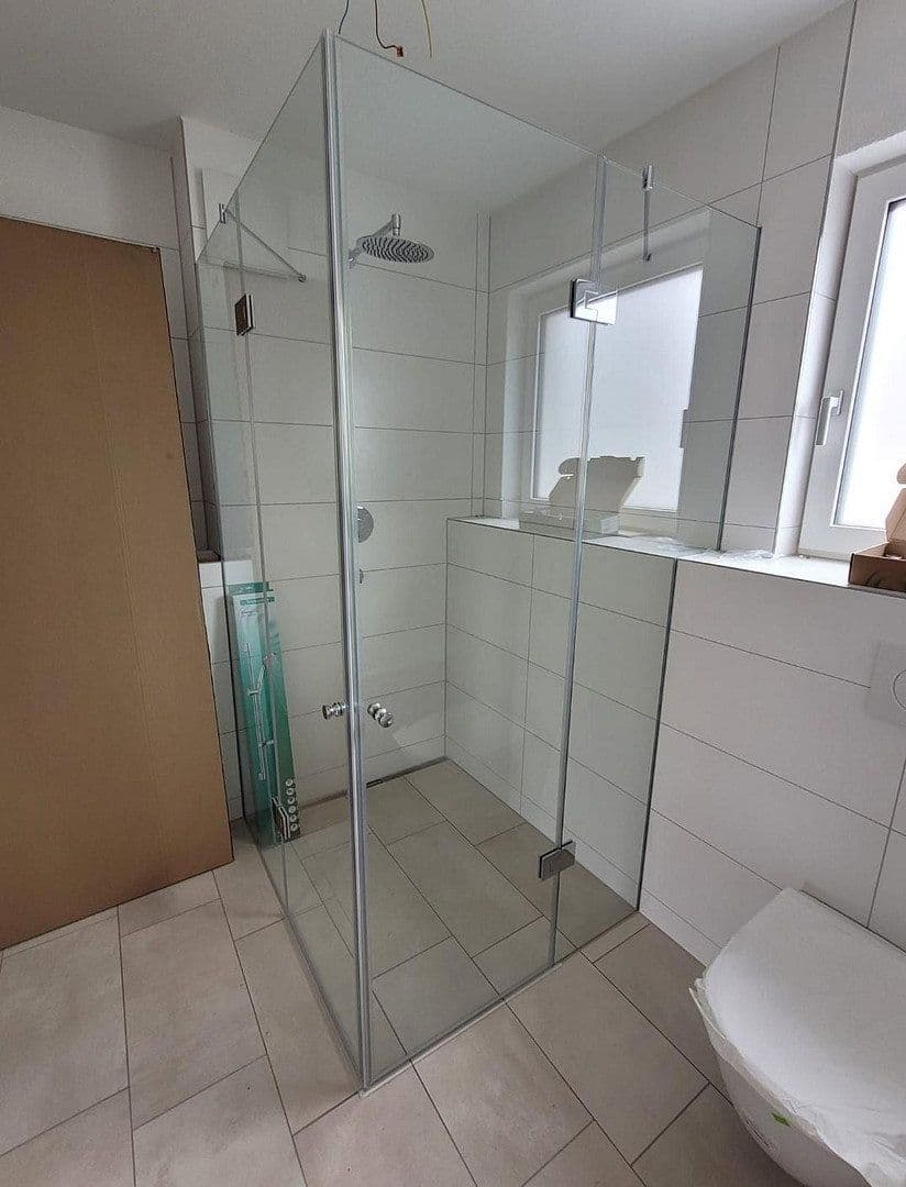 Prenájom bytu 4-izbový 77 m², Esslingen am Neckar, Bádensko-Wurttembersko Prenájom bytu 4-izbový 77 m², Esslingen am Neckar, Bádensko-Wurttembersko